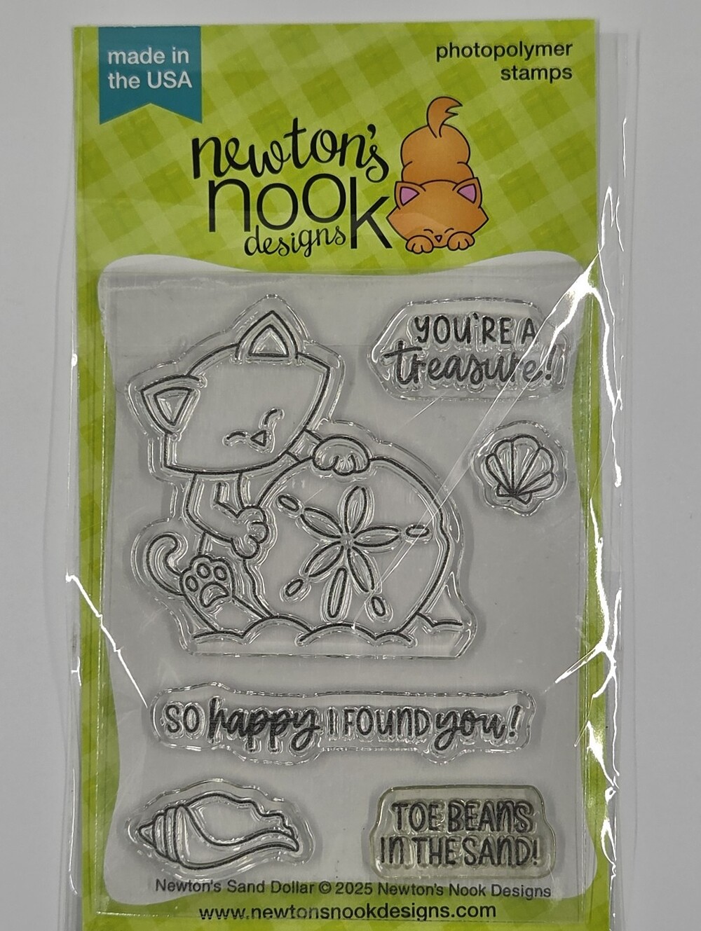 Newton's Nook Designs Sand Dollar Cat Photopolymer Clear Stamp Set